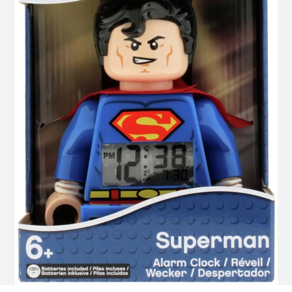 LEGO 2014 Superman With Red Cape DC Comics Super Hero’s Alarm Clock - Picture 12 of 14